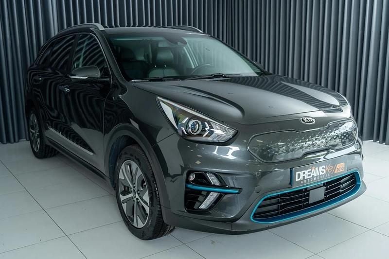 Usado Kia e-Niro 150 kW (204 HP) 2020 Cinzento SUV