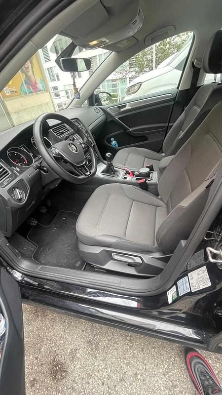 Usado VW Golf VII 116 HP (85 kW) 2020 Preto Citadino