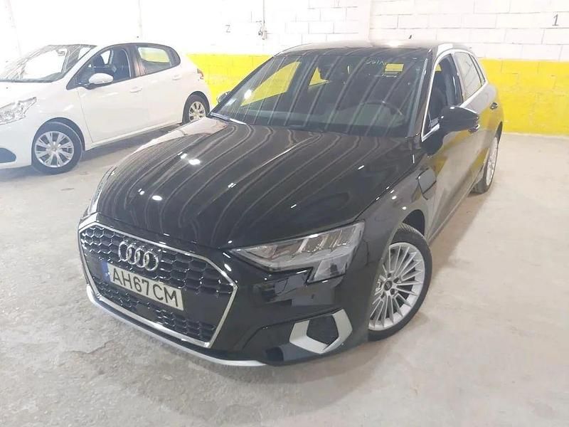 Preto Usado 2021 Audi A3 Advanced Carrinha | € 28.400 - Imagem 1/4