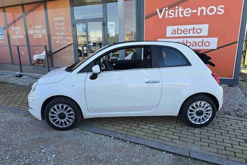 Usado Fiat 500C 70 HP (51 kW) 2024 Azul Cabrios