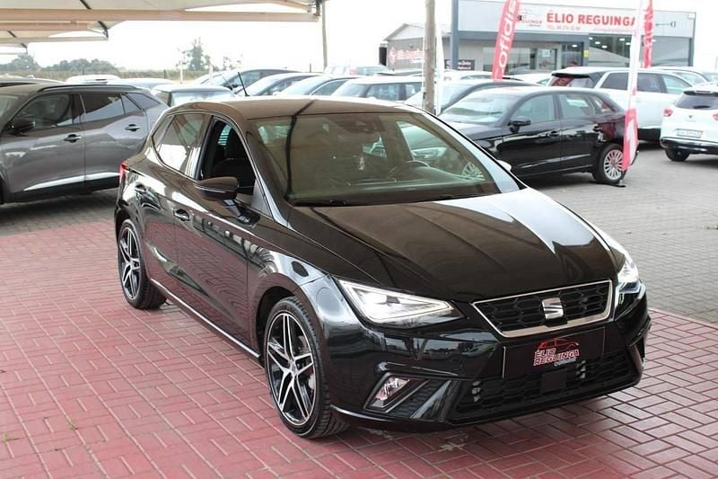 Usado Seat Ibiza FR 110 HP (80 kW) 2023 Preto