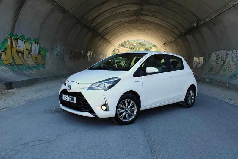 Branco Usado 2017 Toyota Yaris Citadino | € 16.990 (Preço justo) - Imagem 1/2