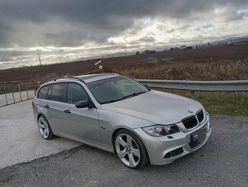 Usado 2006 BMW 320 Sedan | € 4.500 (Super Preço) - Imagem 1/4
