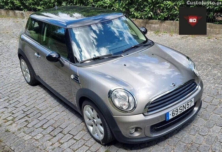Cinza Usado 2011 Mini Cooper D Citadino | € 10.500 - Imagem 1/1