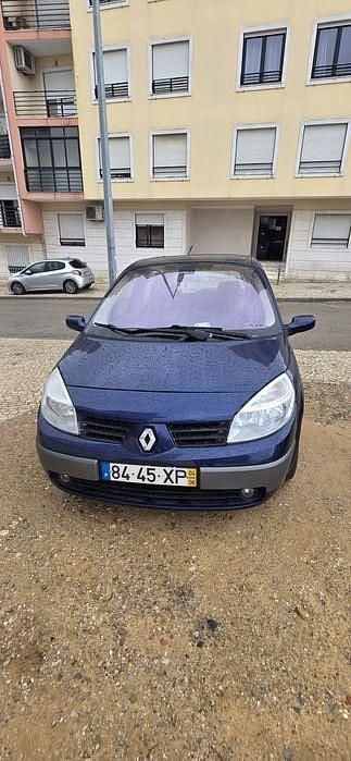 Usado 2004 Renault Scénic II Monovolume | € 2.600 (Preço justo) - Imagem 1/4