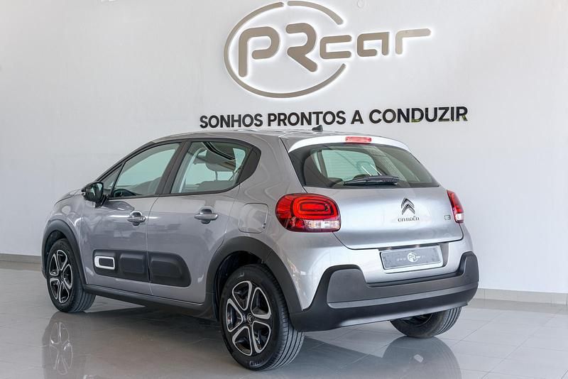 Usado Citroën C3 Feel 83 HP (61 kW) 2022 Cinzento Citadino
