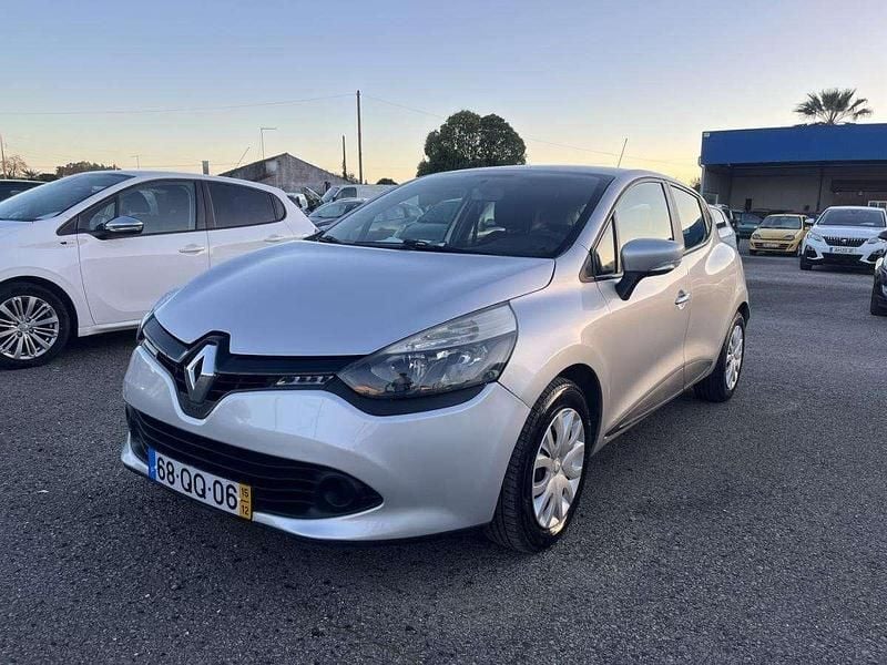 Cinza Usado 2015 Renault Clio IV Komfort | € 9.500 (Preço justo) - Imagem 1/4