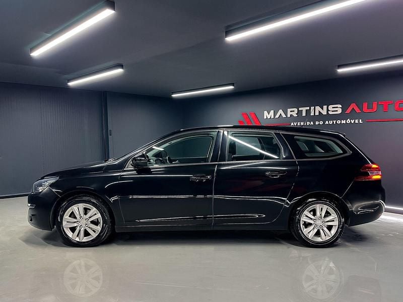 Usado Peugeot 308 Active 92 HP (67 kW) 2015 Preto Carrinha