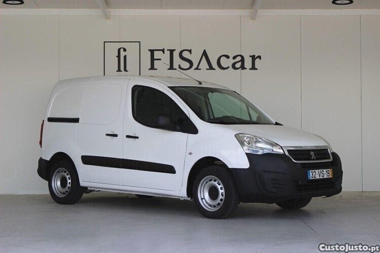 Branco Usado 2018 Peugeot Partner Style Monovolume | € 12.000 (Bom preço) - Imagem 1/1