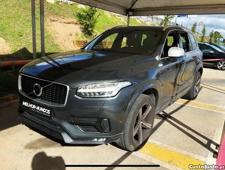Cinza Usado 2016 Volvo XC90 R-Design SUV | € 27.990 (Super Preço) - Imagem 1/1