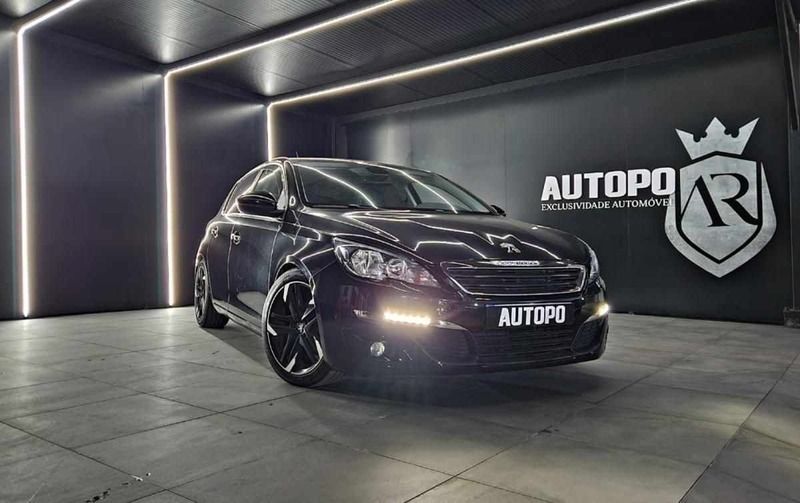 Preto Usado 2015 Peugeot 308 Allure | € 11.900 (Preço elevado) - Imagem 1/4