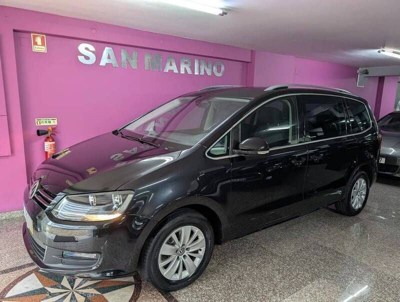 Preto Usado 2017 VW Sharan Monovolume | € 25.600 (Preço justo) - Imagem 1/4
