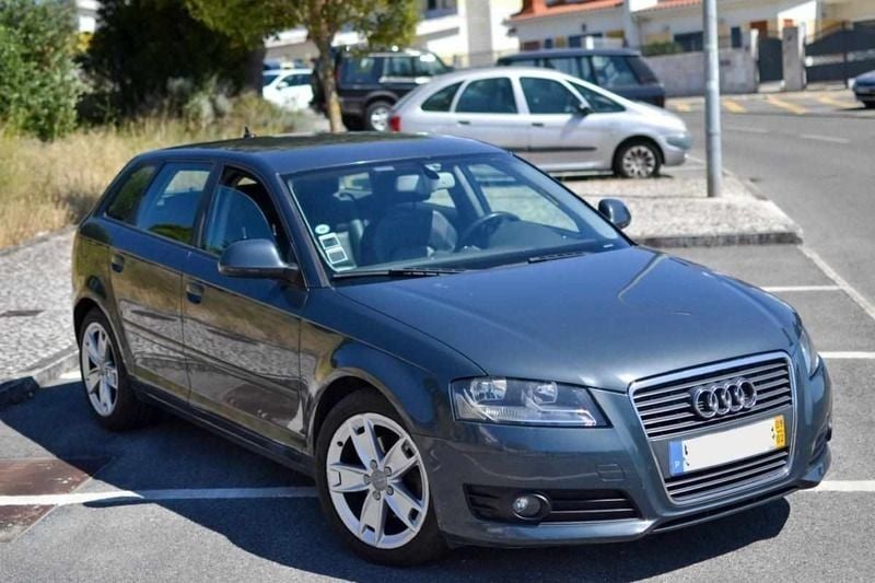 Usado Audi A3 Cabriolet 140 HP (102 kW) 2009 Cinzento Cabrios