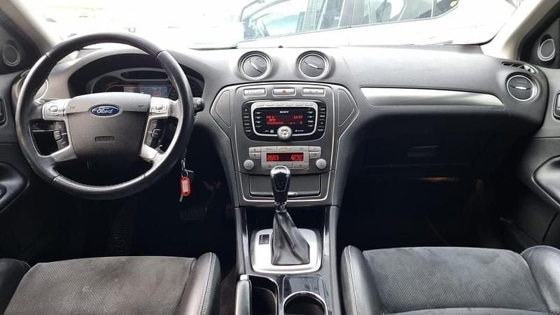 Usado Ford Mondeo Titanium 140 HP (102 kW) 2008 Cinza Carrinha