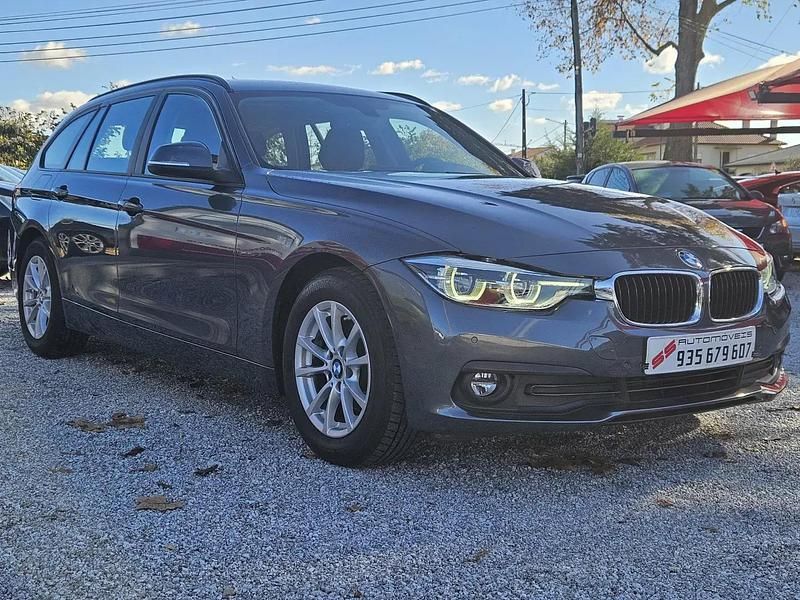 Usado BMW 318 Advantage 150 HP (110 kW) 2019 Cinza escuro Carrinha