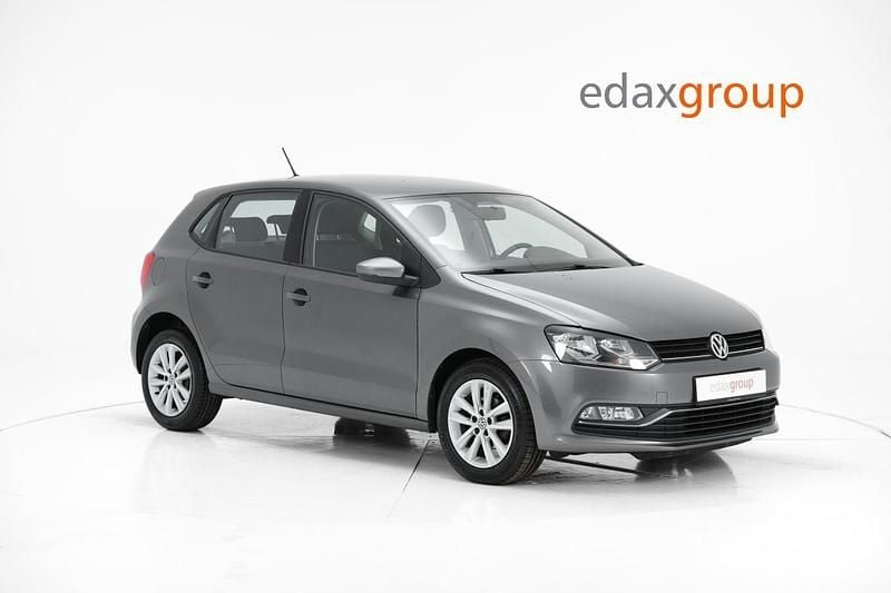 Cinzento Usado 2017 VW Polo | € 10.490 (Preço justo) - Imagem 1/4