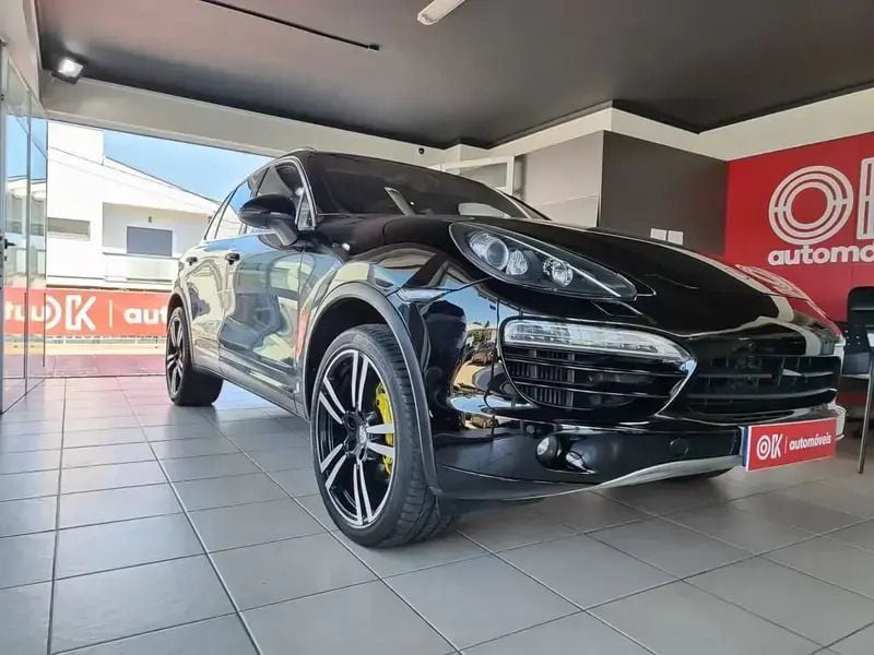 Preto Usado 2012 Porsche Cayenne Platinum Edition SUV | € 27.950 (Bom preço) - Imagem 1/4