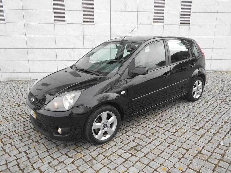 Preto Usado 2008 Ford Fiesta ST Citadino | € 4.950 (Preço justo) - Imagem 1/4