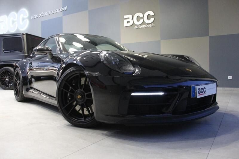 Usado Porsche 911 Carrera GTS 480 HP (353 kW) 2021 Preto Coupé