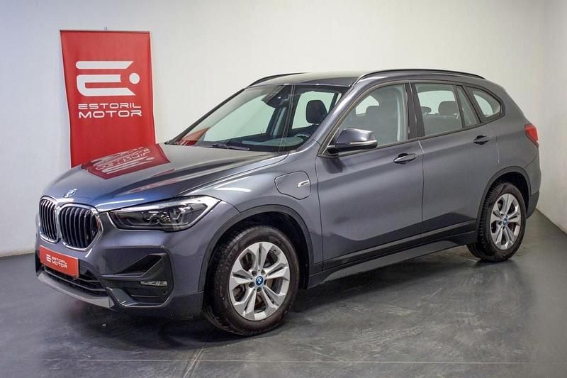 Cinzento Usado 2022 BMW X1 SUV | € 26.950 (Bom preço) - Imagem 1/4