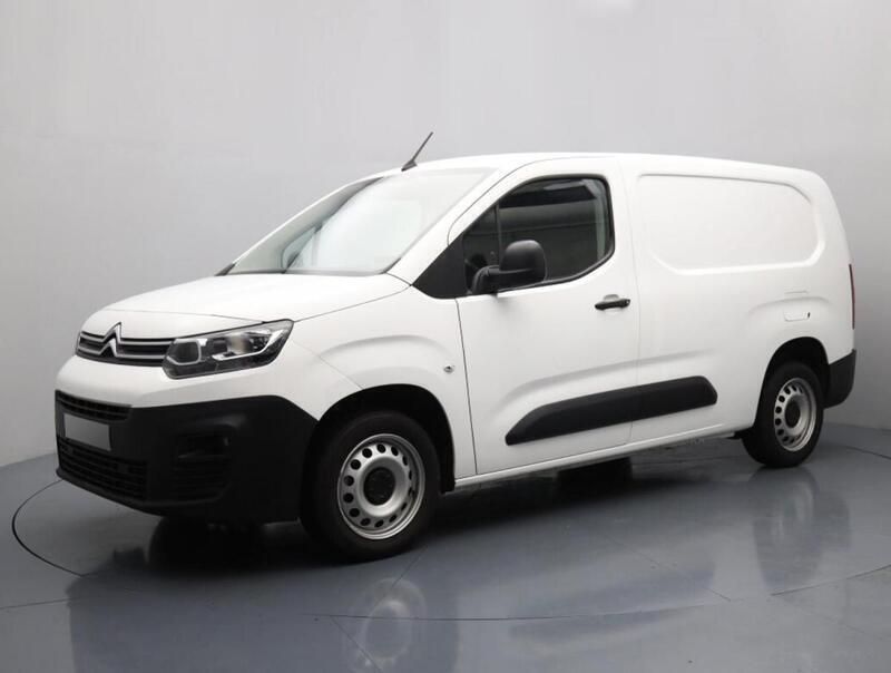 Branco Usado 2020 Citroën Berlingo Monovolume | € 14.750 (Preço justo) - Imagem 1/4