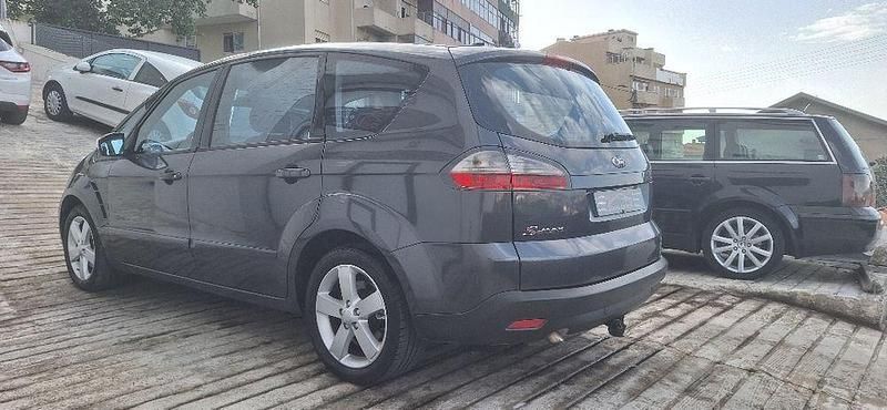 Usado Ford S-MAX S 125 HP (91 kW) 2008 Monovolume