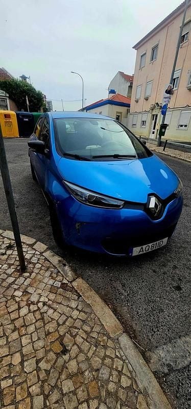 Azul Usado 2018 Renault Zoe Citadino | € 5.900 - Imagem 1/2