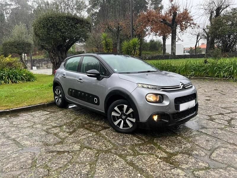 Usado Citroën C3 83 HP (61 kW) 2019 Cinzento Citadino
