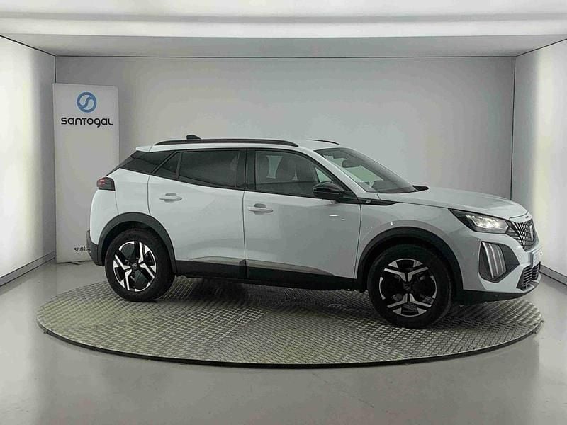 Branco Usado 2024 Peugeot e-2008 Allure SUV | € 29.990 (Preço justo) - Imagem 1/4