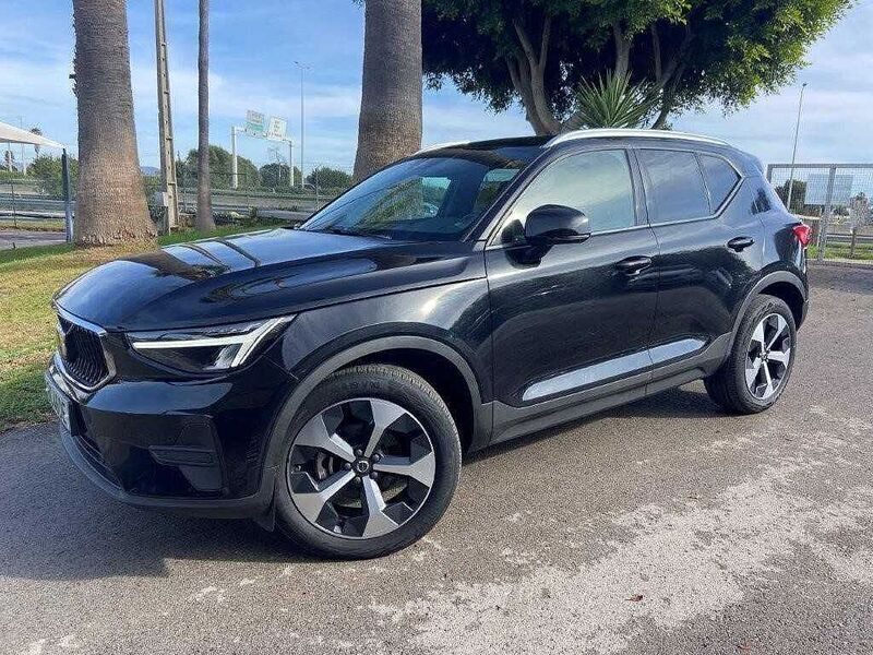 Preto Usado 2023 Volvo XC40 SUV | € 35.500 (Preço elevado) - Imagem 1/4