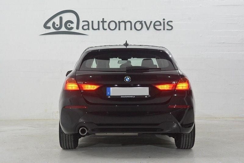 Usado BMW 116 Advantage 116 HP (85 kW) 2024 Preto Citadino