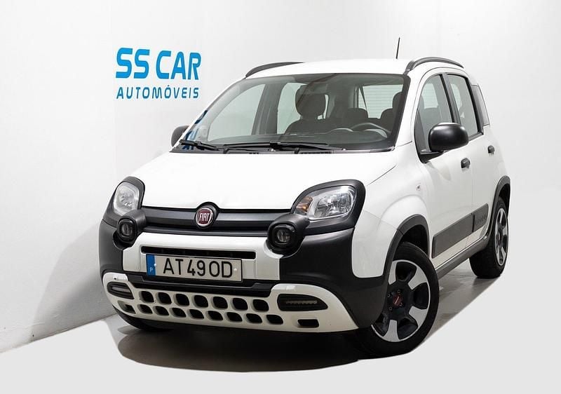 Usado Fiat Panda Cross Cross 70 HP (51 kW) 2022 Branco Citadino