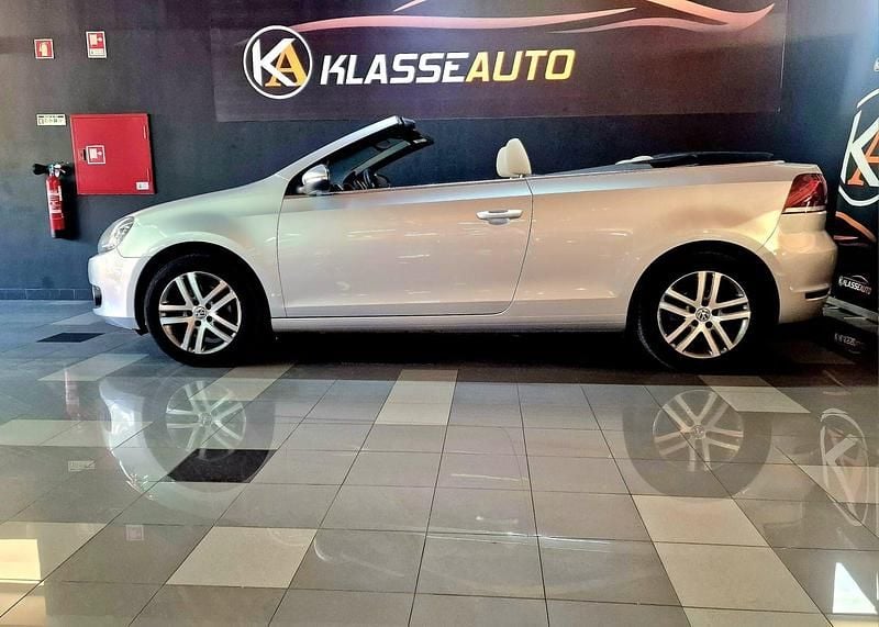 Cinza Usado 2014 VW Golf Cabriolet LOUNGE Cabrios | € 14.990 - Imagem 1/4