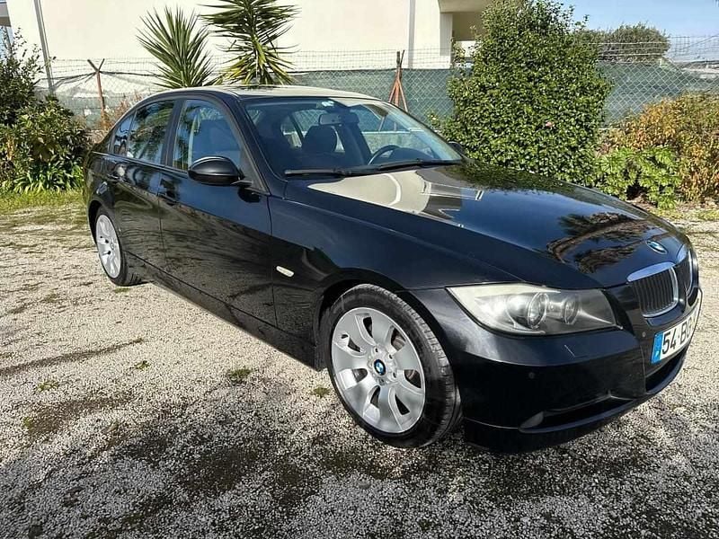 Usado BMW 320 163 HP (119 kW) 2006 Preto Sedan