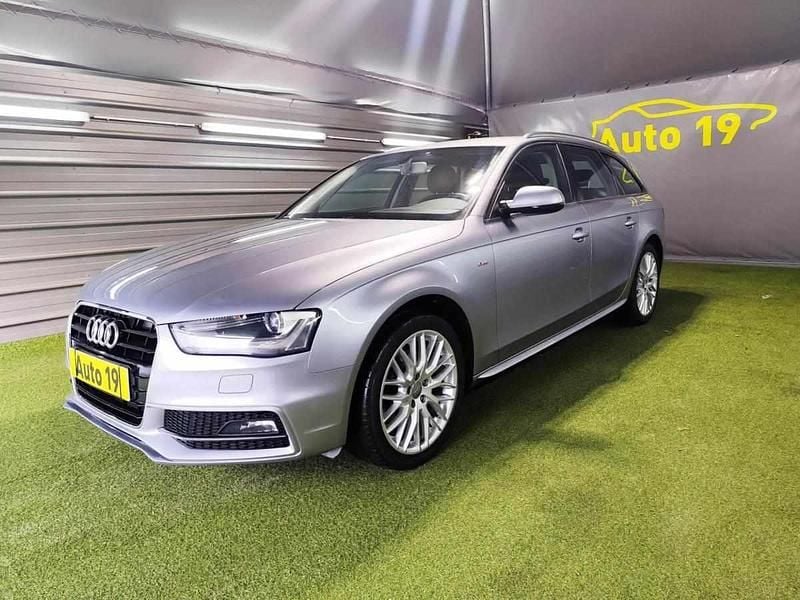 Usado Audi A4 150 HP (110 kW) 2015 Cinzento Carrinha