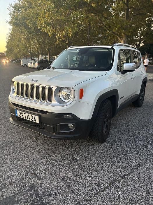 Branco Usado 2014 Jeep Renegade SUV | € 13.500 (Preço justo) - Imagem 1/4