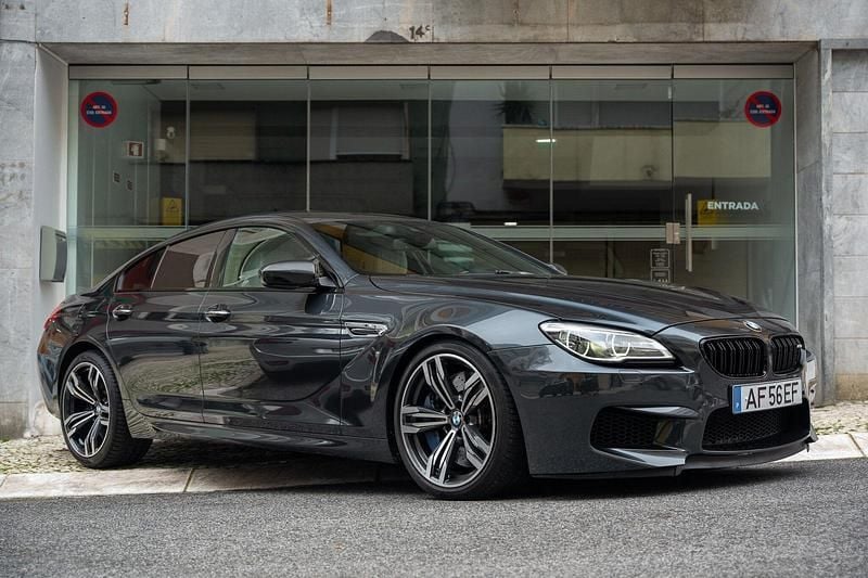 Usado BMW M6 560 HP (411 kW) 2015 Cinza Coupé