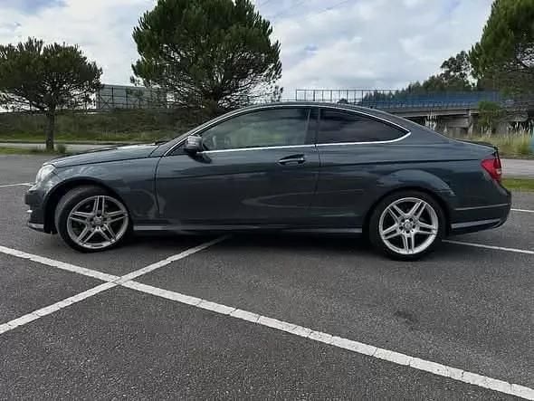 Usado Mercedes C180 AMG line 156 HP (114 kW) 2026 Cinza Coupé