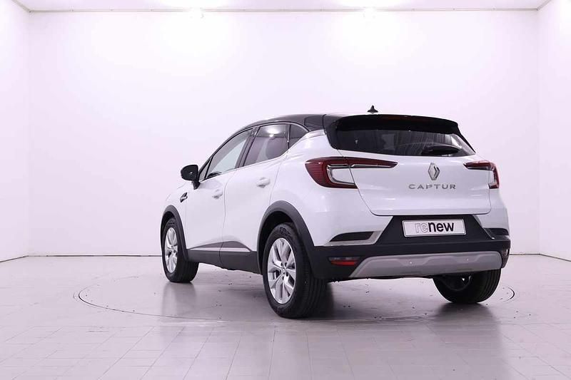 Usado Renault Captur 91 HP (66 kW) 2022 Branco SUV