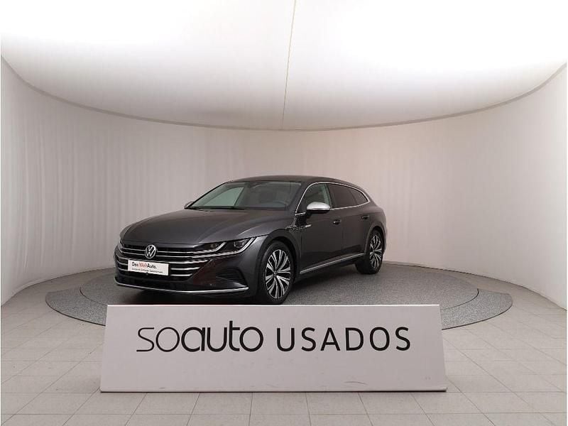 Usado VW Arteon Elegance 150 HP (110 kW) 2023 Cinzento escuro metalizado