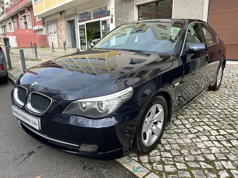 Usado BMW 520 163 HP (119 kW) 2007 Azul Sedan