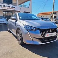 Cinzento Usado 2021 Peugeot 208 Active Citadino | € 15.900 (Preço elevado) - Imagem 1/4