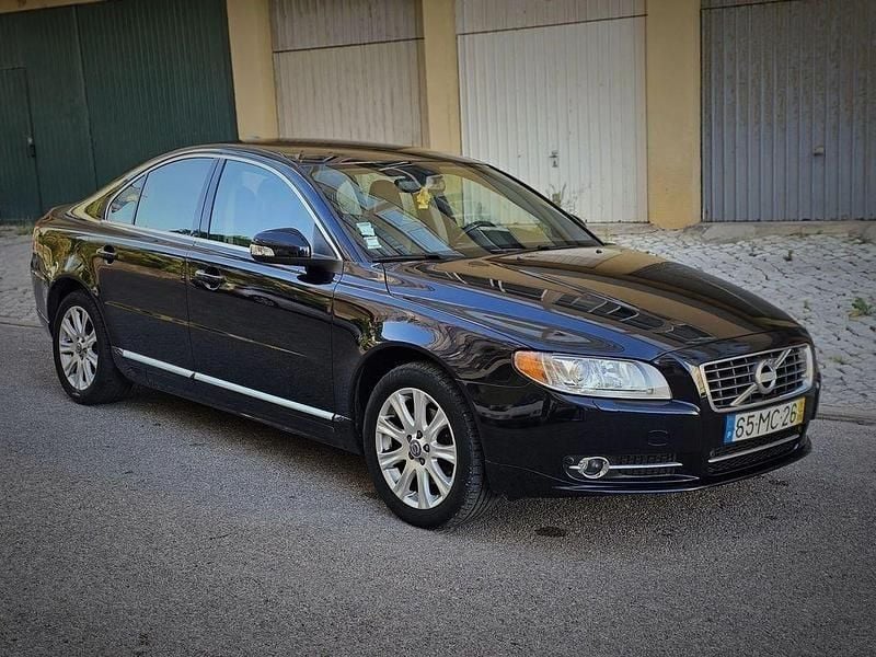 Usado Volvo S80 Momentum 163 HP (119 kW) 2011 Azul Sedan