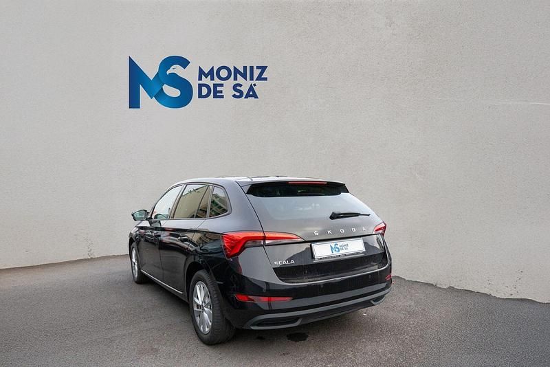 Usado Skoda Scala 95 HP (69 kW) 2023 Preto Citadino