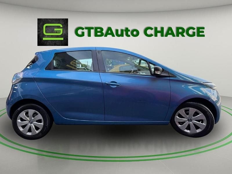 Usado Renault Zoe LIMITED 80 kW (109 HP) 2017 Azul Citadino