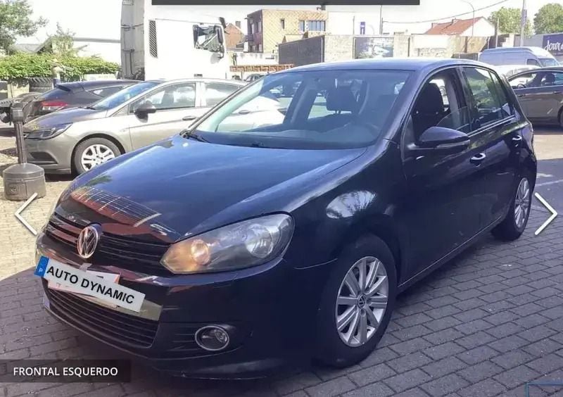 Preto Usado 2012 VW Golf VII Comfortline Citadino | € 11.900 (Preço justo) - Imagem 1/4
