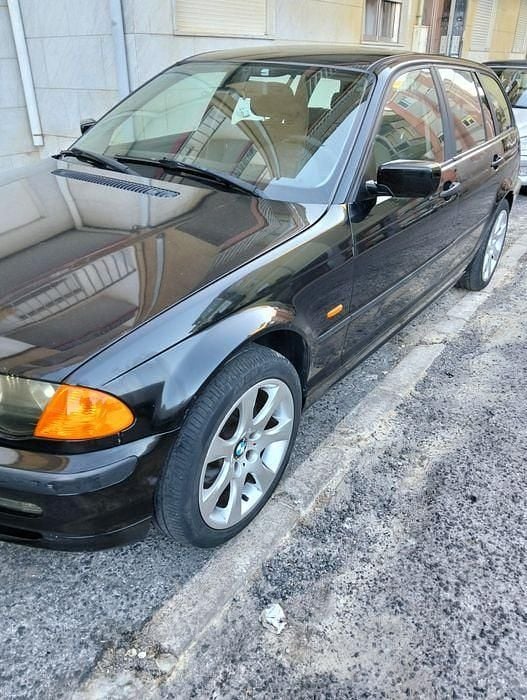 Usado 2001 BMW 320 Carrinha | € 2.900 (Bom preço) - Imagem 1/4