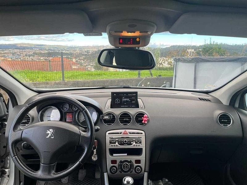 Usado 2013 Peugeot 308 SW Carrinha | € 6.000 (Bom preço) - Imagem 1/4