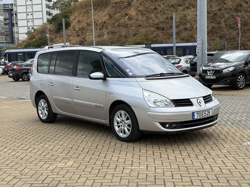 Cinza Usado 2007 Renault Espace Monovolume | € 5.900 - Imagem 1/4
