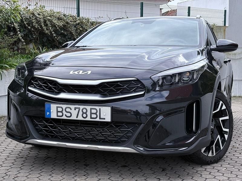 Preto Usado 2025 Kia XCeed Sport SUV | € 23.900 (Super Preço) - Imagem 1/4